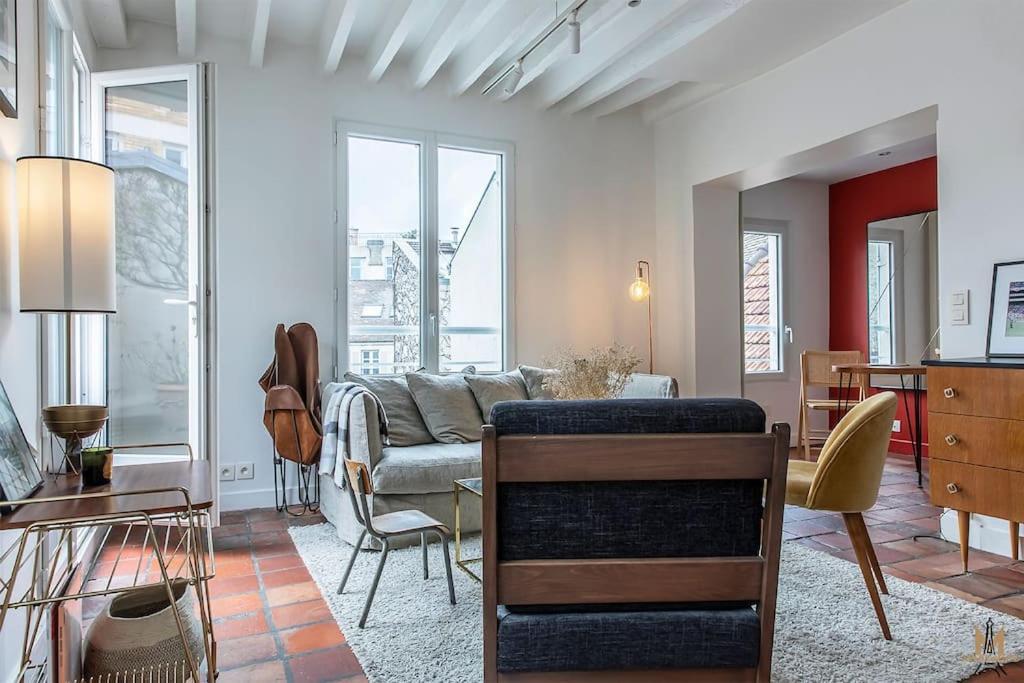 Apartment Montmartre, Patio! Sacre-coeur! Stylish Duplex! Paris