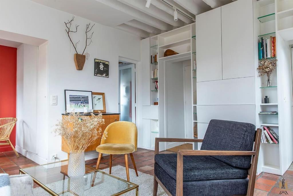 Montmartre, Patio! Sacre-coeur! Stylish Duplex! Apartment *